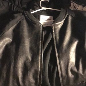 Leather look from cotton back and sleeve jacket